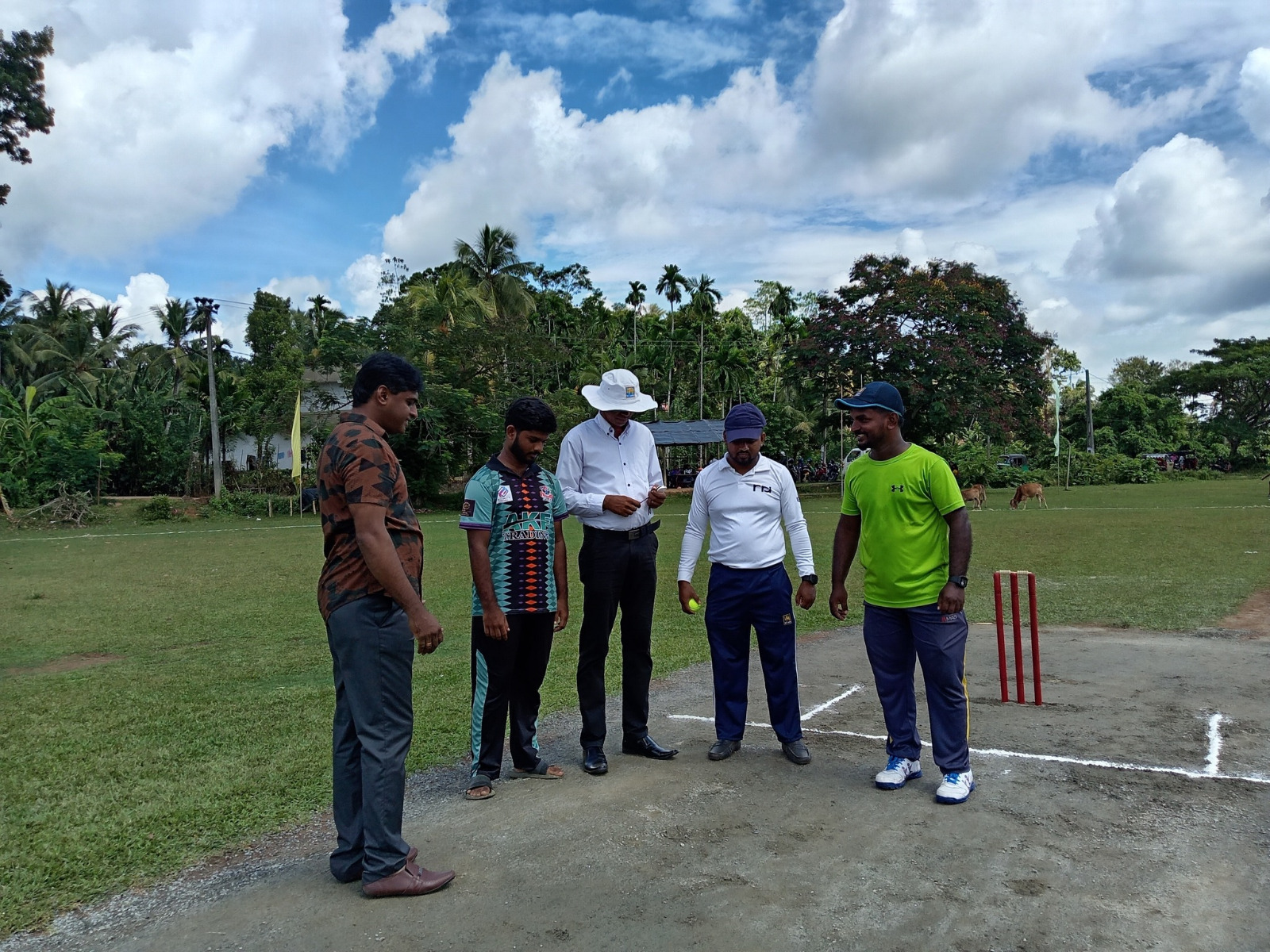 මහජන උපයෝගීත දිනය හා ක්‍රීඩා දිනය